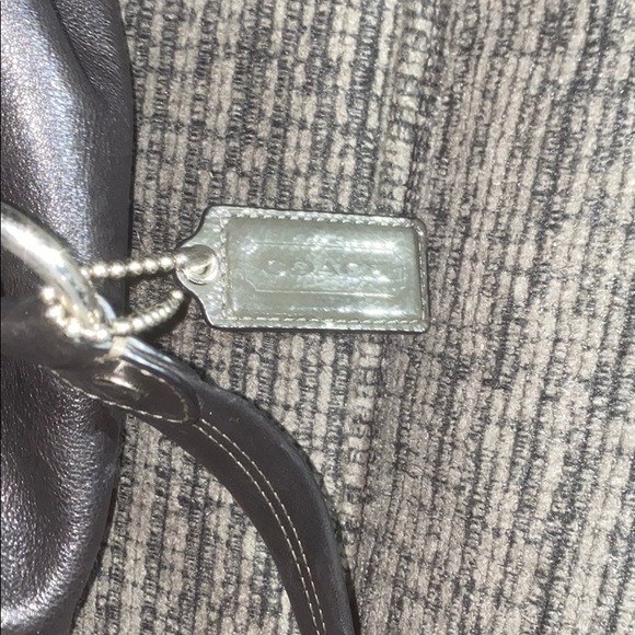 Black leather Coach purse - Picture 6 of 9